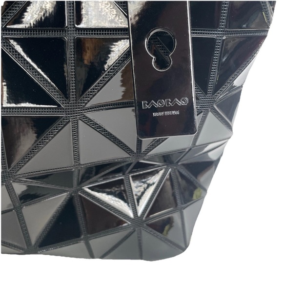 Bao Bao Issey Miyake Rock Basics Shiny Black Geometric Tote Bag BB66AG081 NWT - Picture 9 of 17